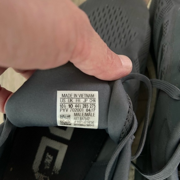 Adidas pure boost sonic size 10.5 - Picture 4 of 5